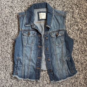 Mudd Blue Denim Vest Mudd Distressed Denim Vest Frayed Hem Button Front Size M